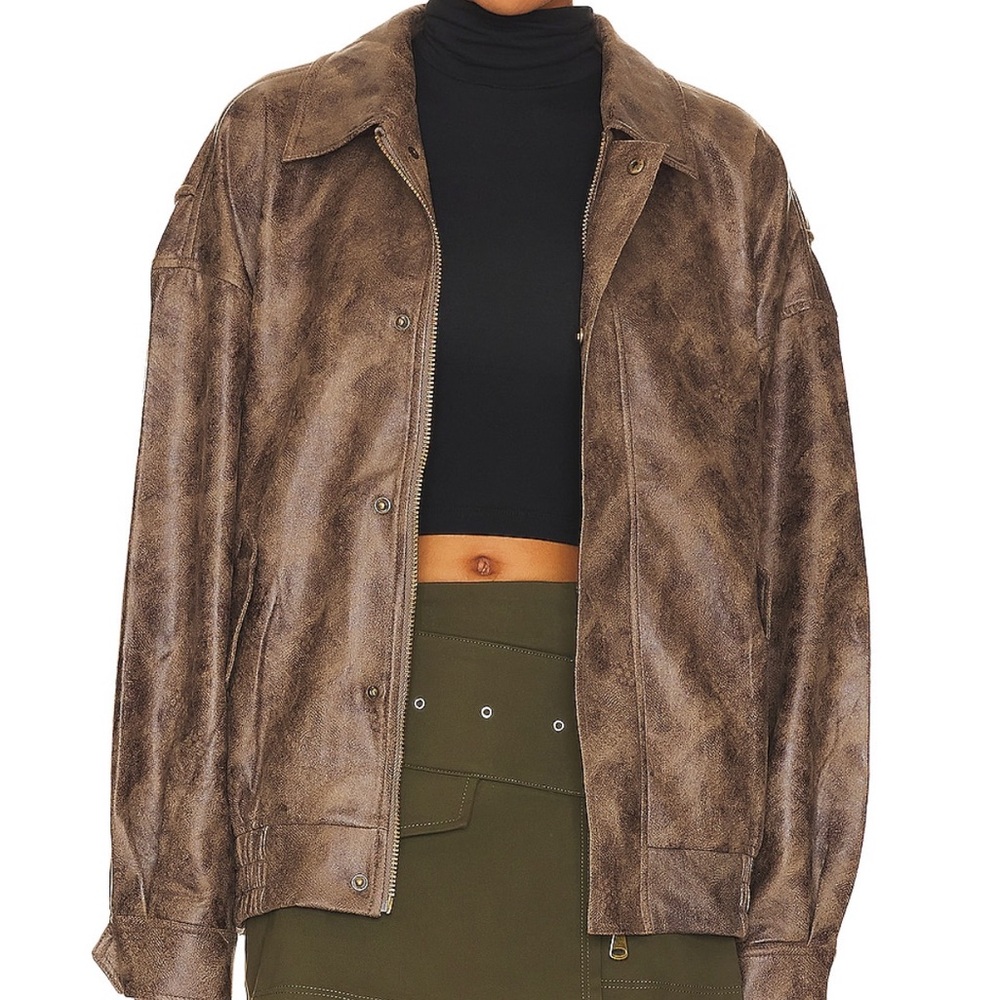 Lioness Kenny Bomber in Chocolate